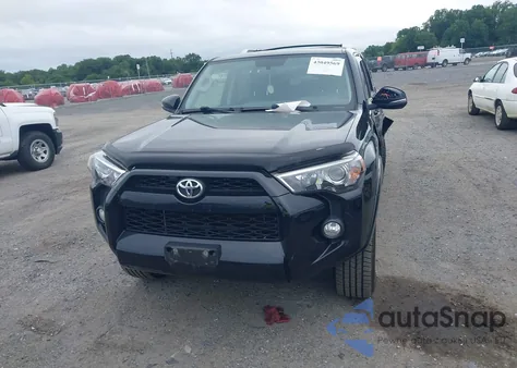 2018 Toyota 4Runner Sr5 Premium z USA, uszkodzony, nr VIN JTEBU5JR4J5506809